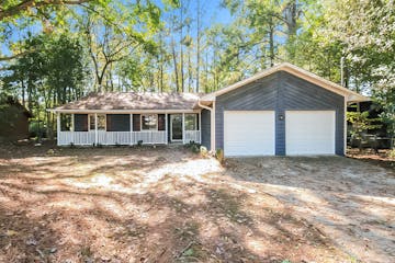 640 Post Oak Rd Jonesboro, GA 30238